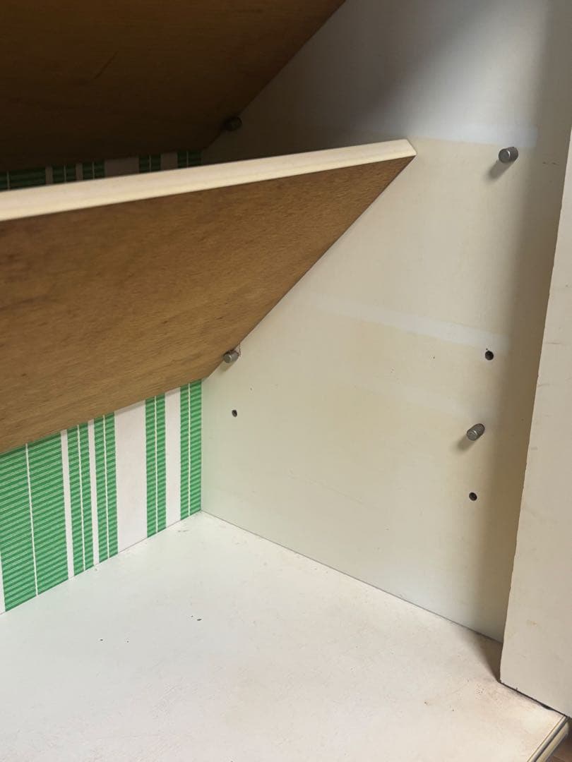 昭和レトロポップ　食器棚 アーチ型ガラス扉　キャビネット