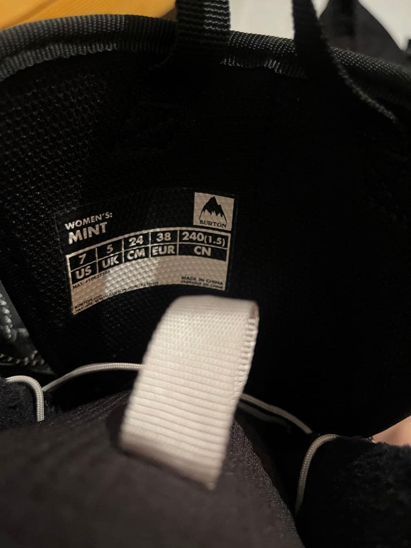 【美品】Burton スノーボードブーツ （女性用）