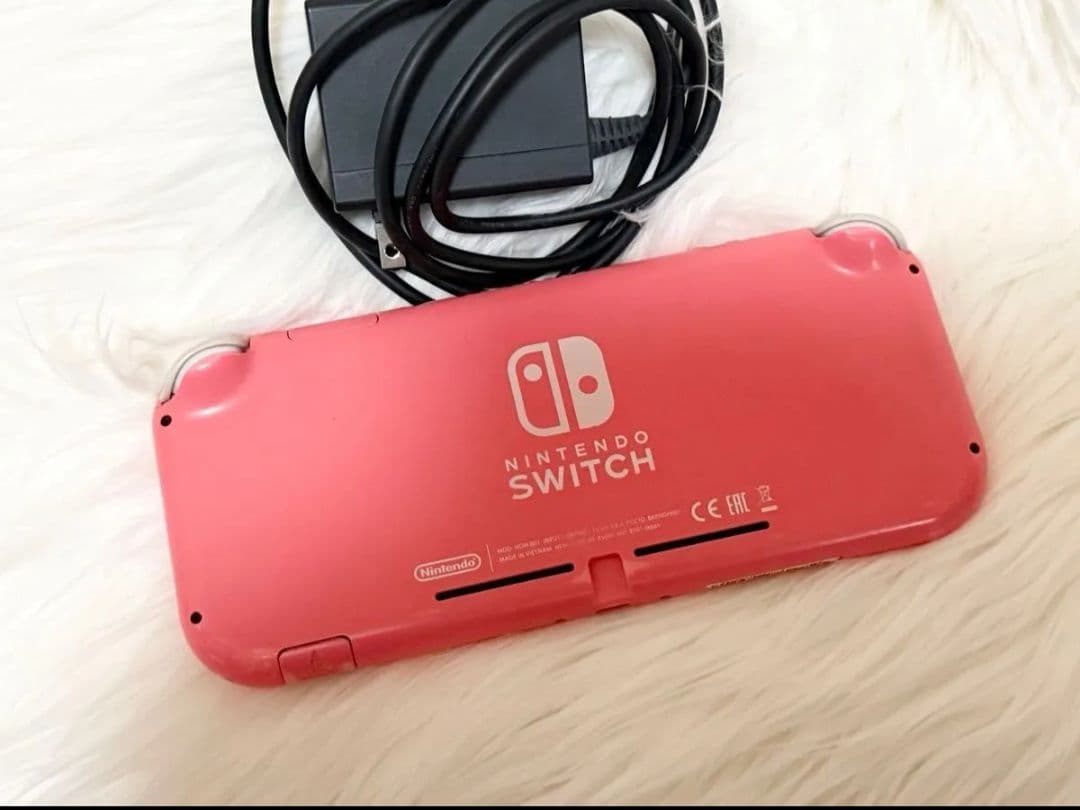Nintendo Switch Lite コーラル ピンク 充電器付き