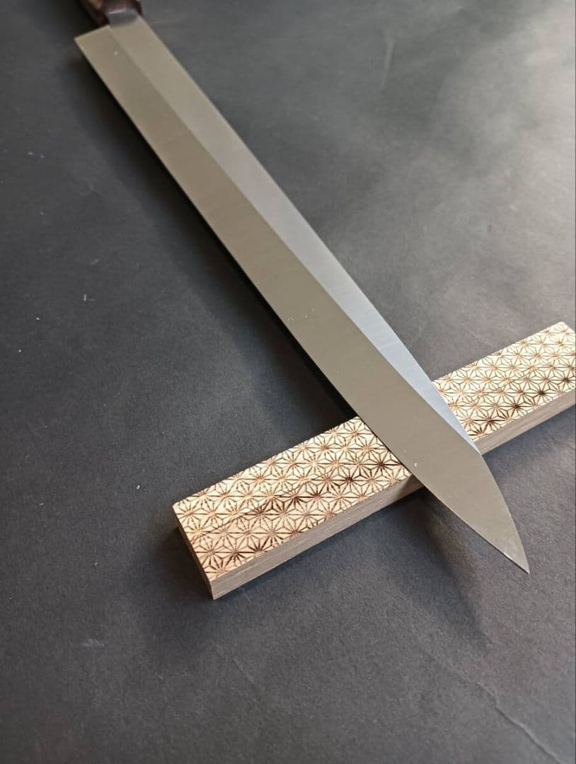 尺寸ステン本焼V金10号柳刃包丁300mm 高級黒檀白水牛八角柄