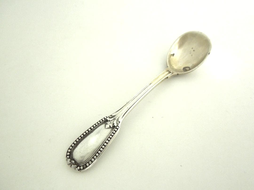 ピュイフォルカ　シルバーソルトスプーン　Puiforcat 純銀