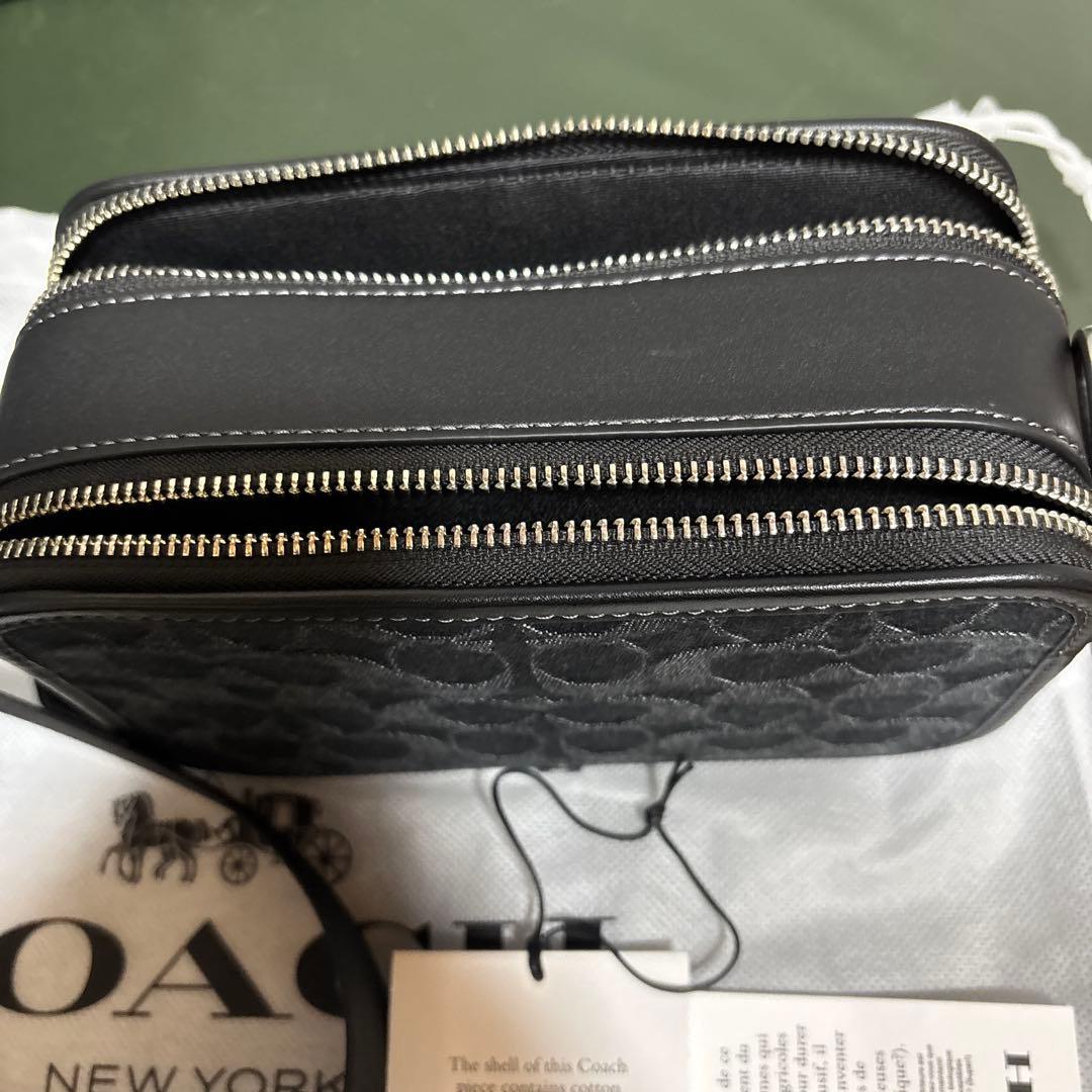COACH ブラック ボックス型バッグ