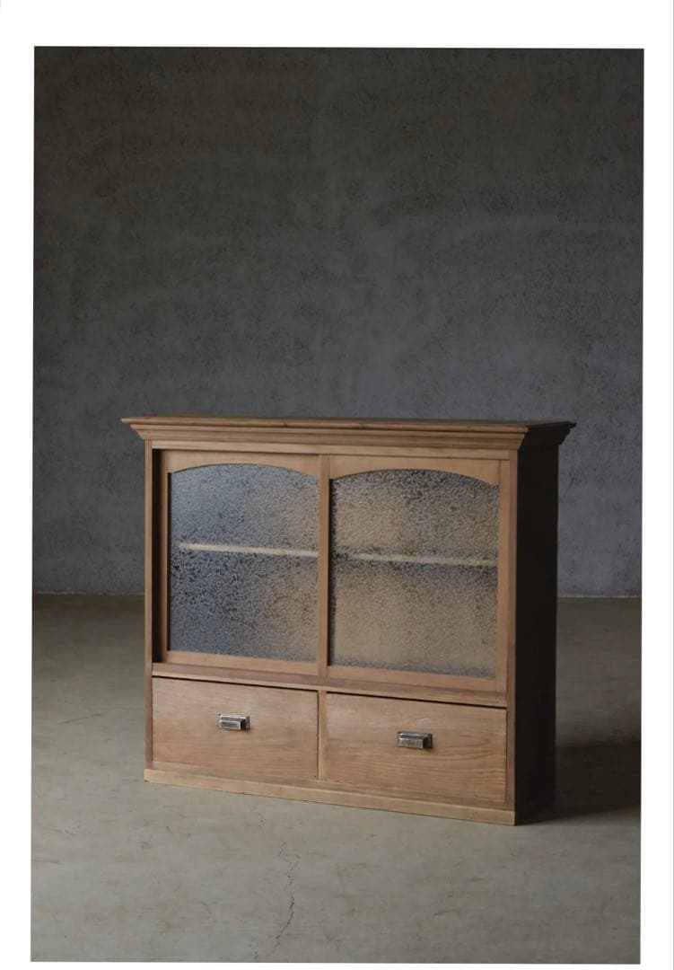 pejite ペジテ ガラスキャビネット