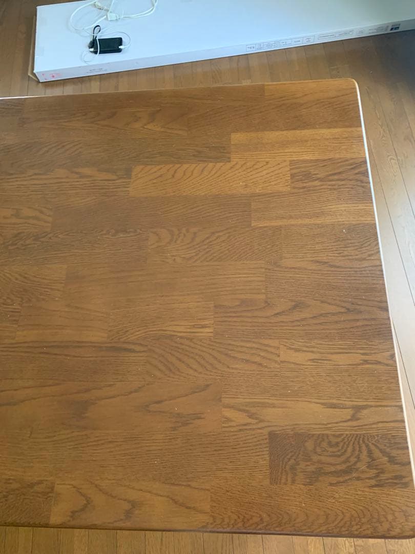 組み立てオフィスデスク